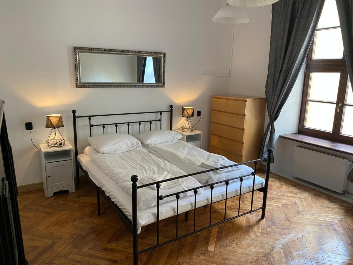 Apartment Main Square 18 King